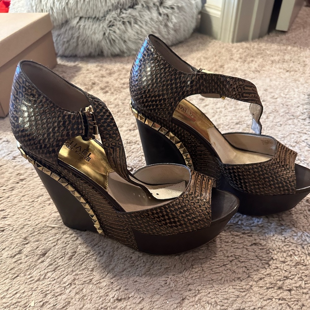Michael Kors wedges